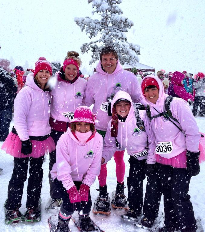 the staff of Summit Dental Group in Dillon, CO at the Frisco Romp2stomp